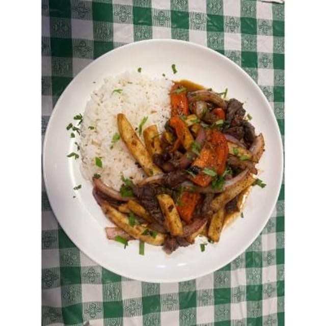 Lomo Saltado-Steak.