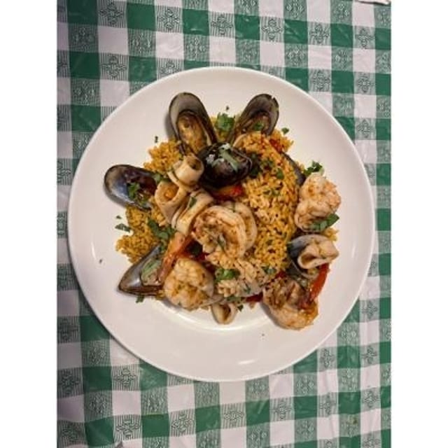 Fried Seafood Platter.