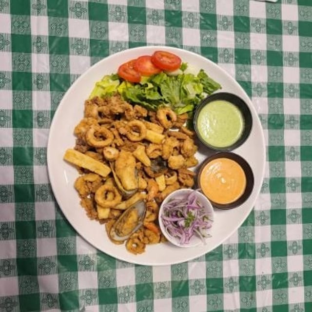 Jalea Fried Seafood.
